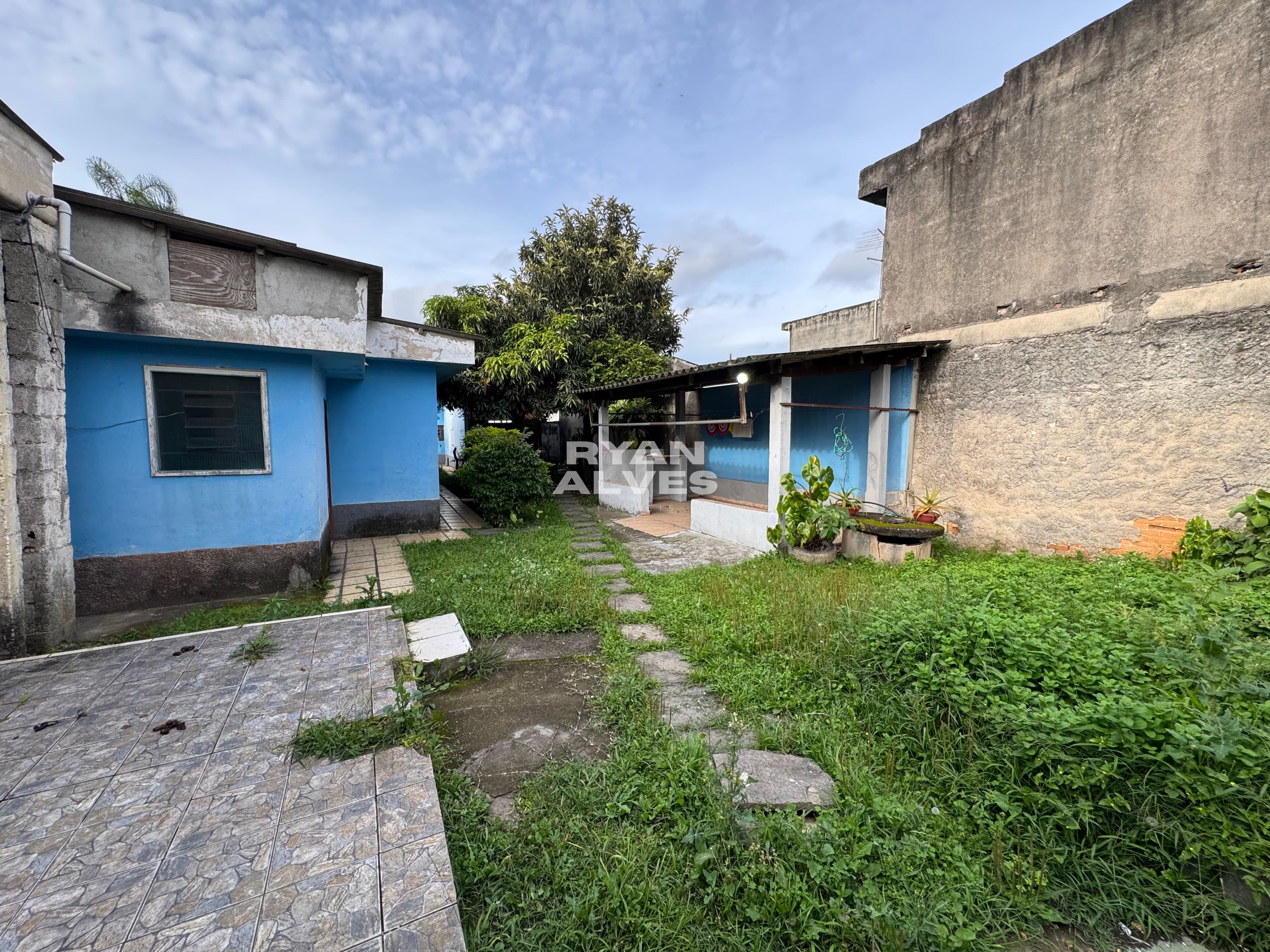 Terreno 500 m² – Construção 226,72 m² – R$ 499.000 – Jundiapeba, Mogi das Cruzes