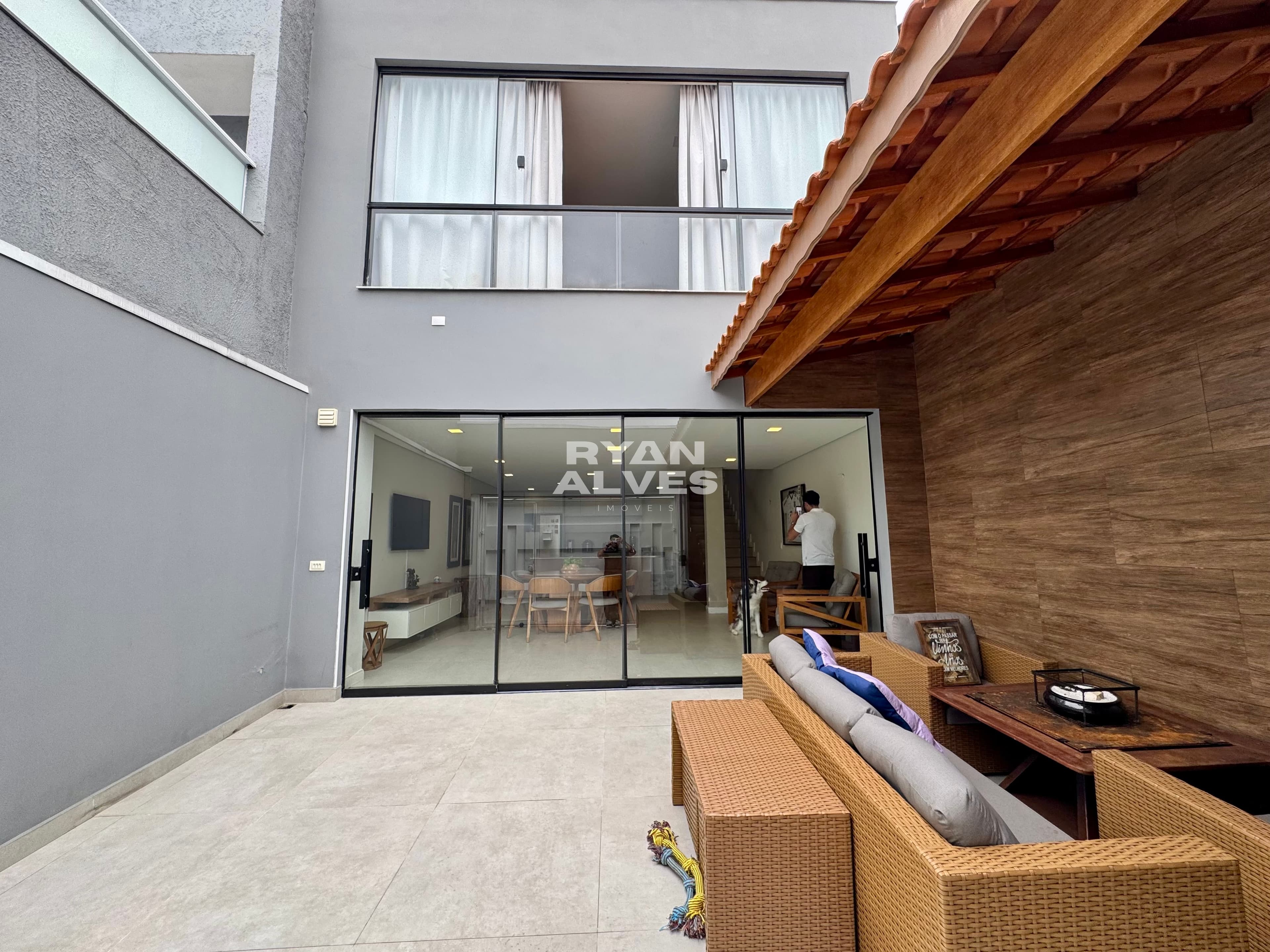 Casa à venda no Alto do Ipiranga – 140 m², 2 dormitórios e energia solar
