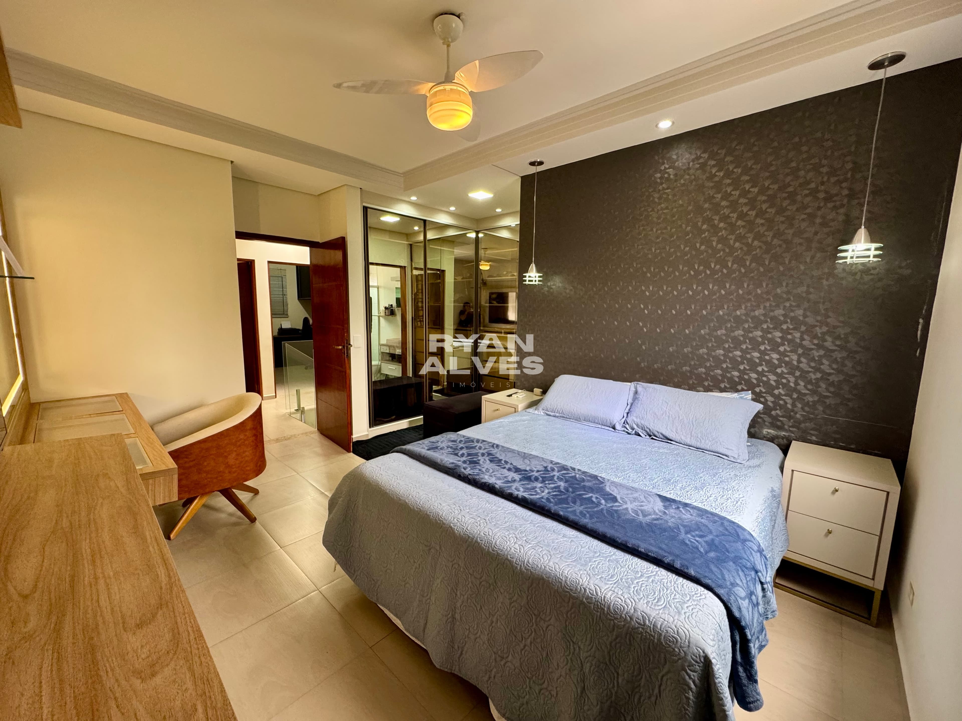 Casa a venda no Mogi moderno - 146 m², 3 Dormitórios, R$ 780 Mil  ( porteira fechada )