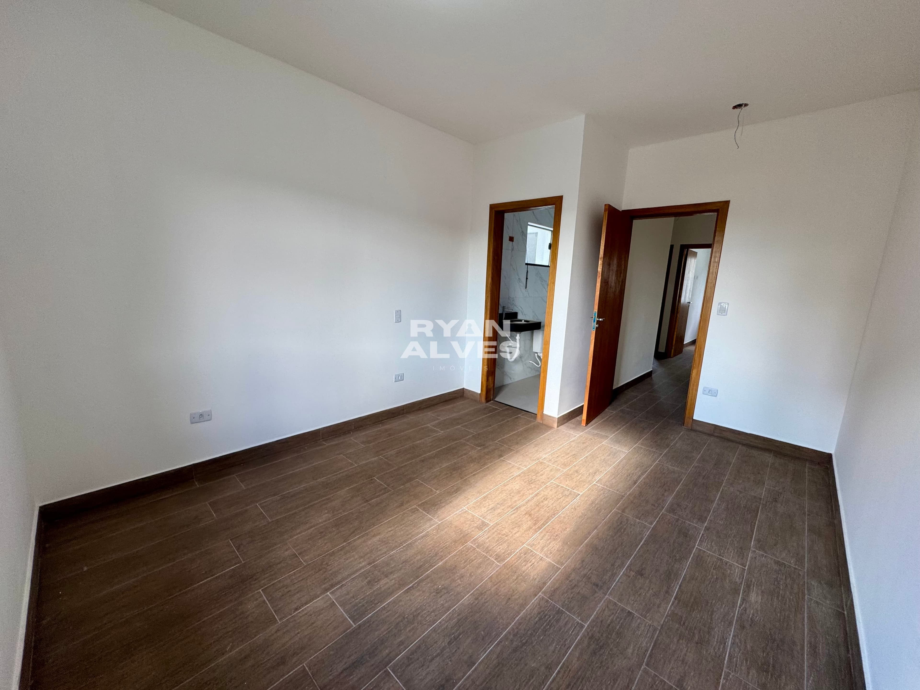 Casa nova na Vila Caputera – R$ 500 mil, 130 m², 3 dormitórios e quintal