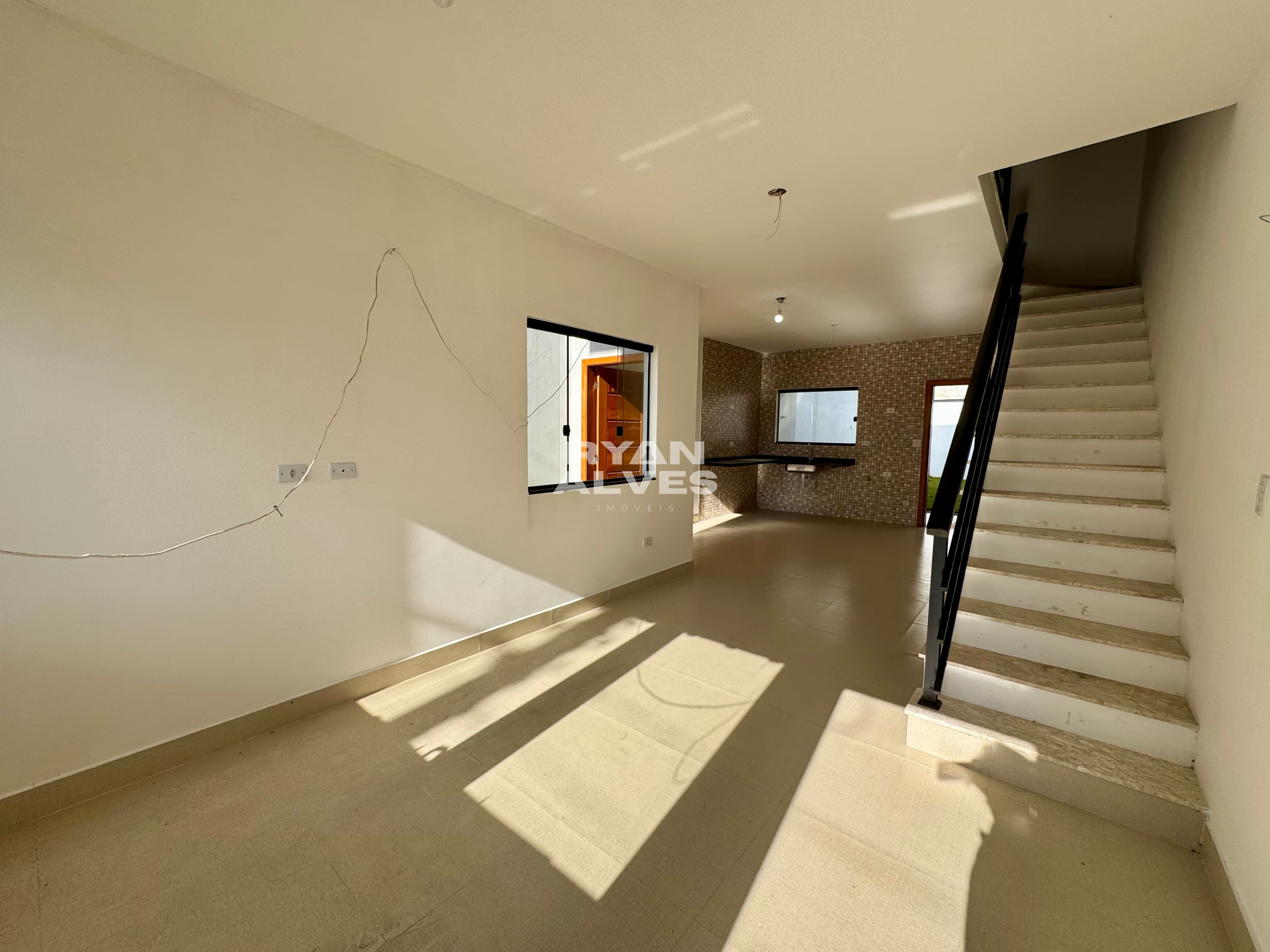 Casa nova na Vila Caputera – R$ 500 mil, 130 m², 3 dormitórios e quintal