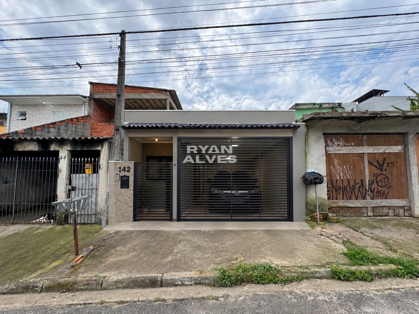 Terreno a venda no Jd. Planalto - 120m², terreno plano, R$195 mil