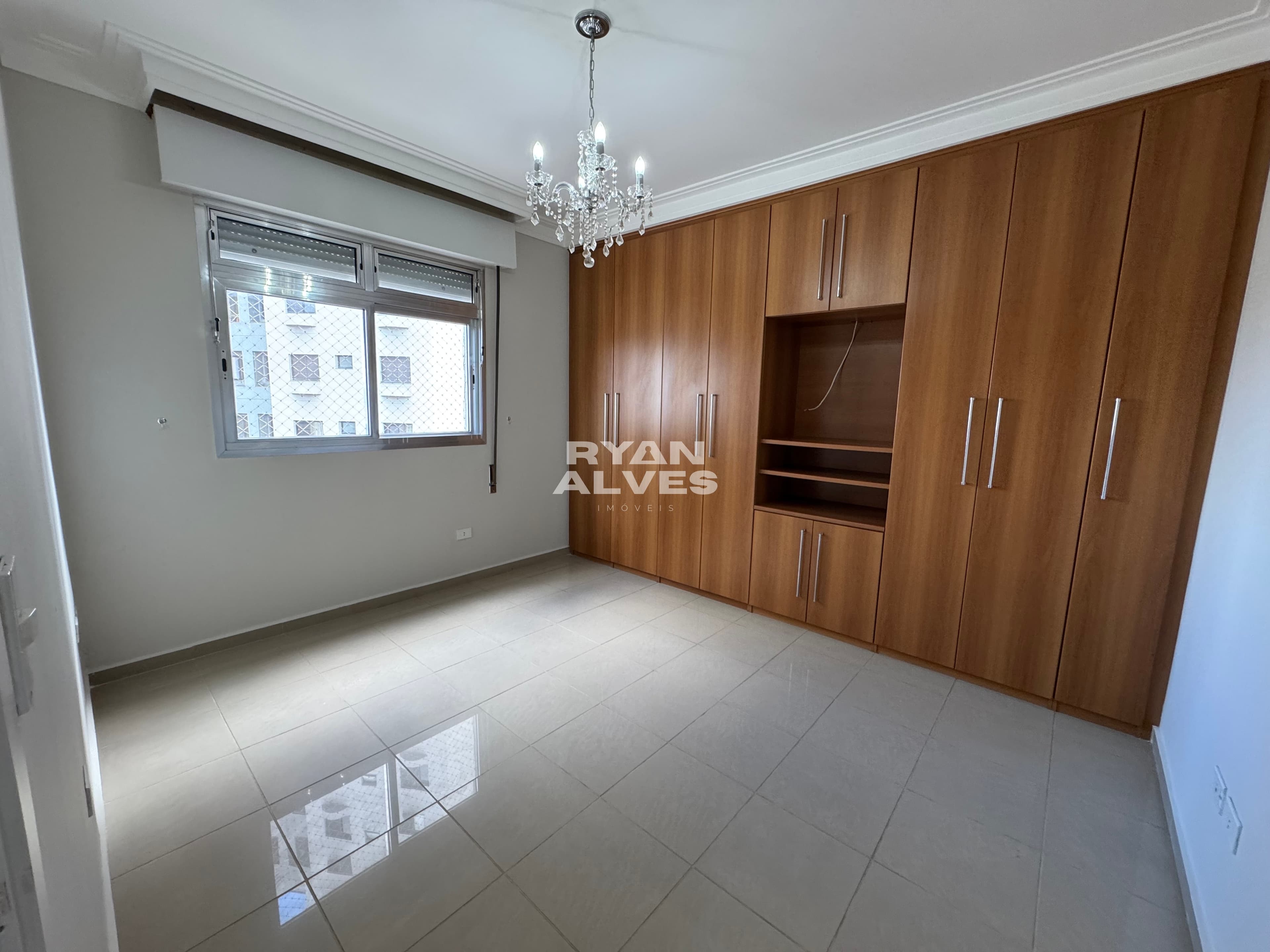 Apartamento à venda no Centro de Mogi das Cruzes | 106 m², 2 dormitórios + escritório | R$ 560.000