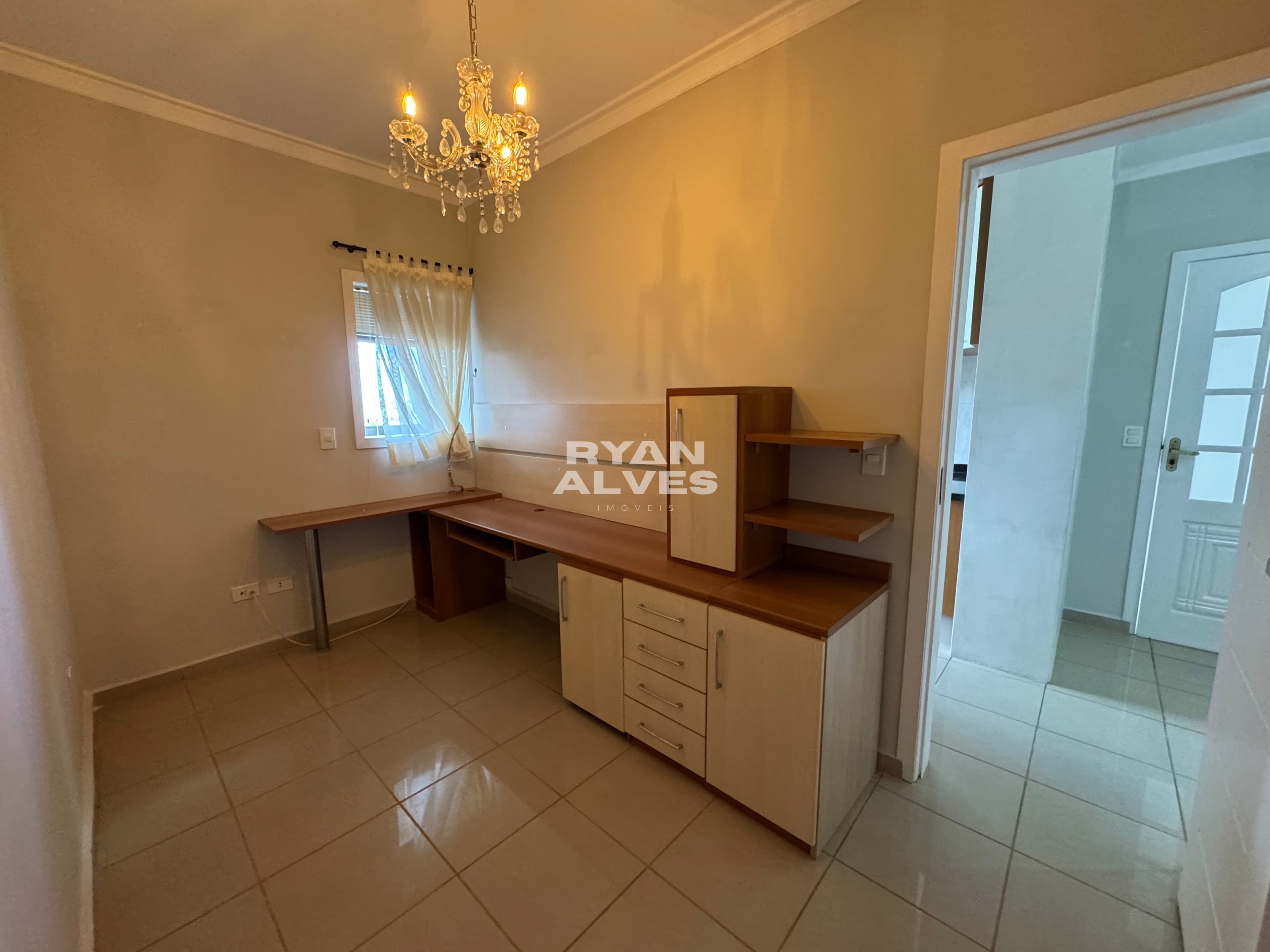 Apartamento à venda no Centro de Mogi das Cruzes | 106 m², 2 dormitórios + escritório | R$ 560.000