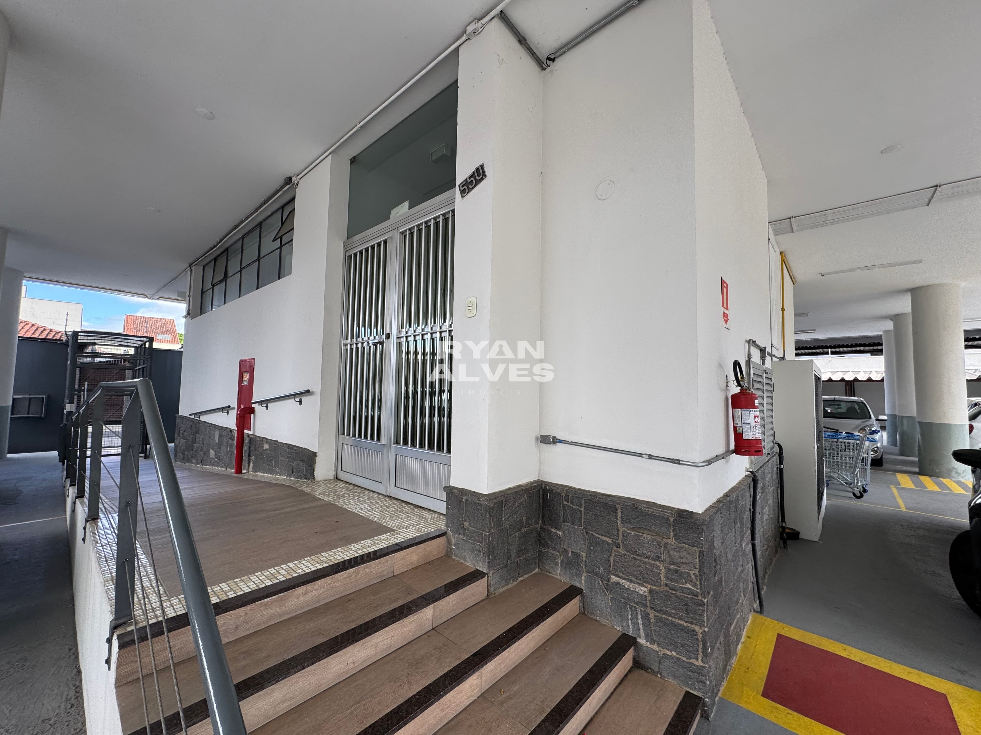 Apartamento à venda no Centro de Mogi das Cruzes | 106 m², 2 dormitórios + escritório | R$ 560.000
